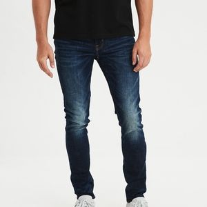 American Eagle Dark Wash Skinny Jeans 28x28